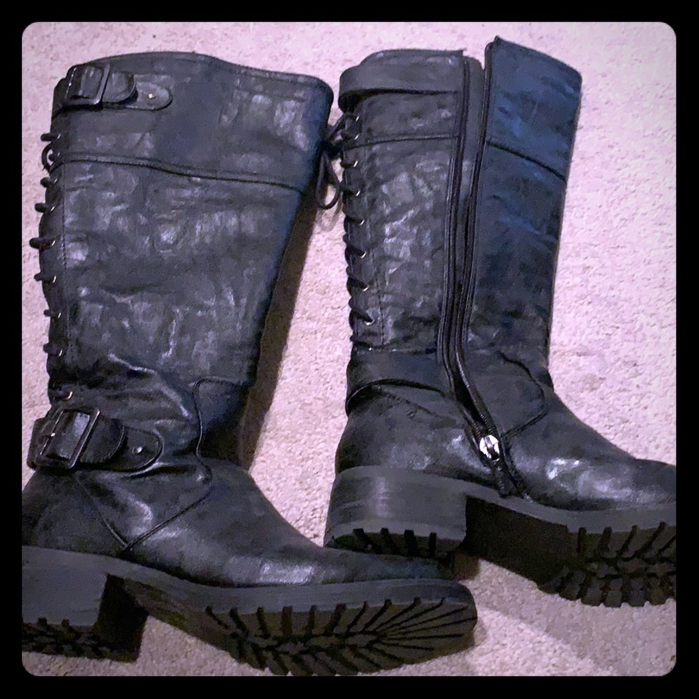 Wanted brand black moto boots